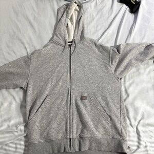 dickies full zip jacket
size large
worn a few times
